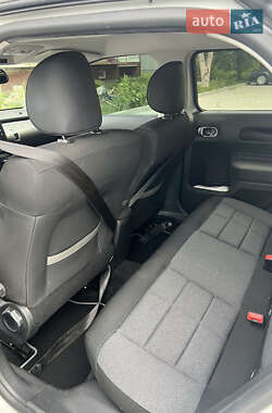 Внедорожник / Кроссовер Citroen C4 Cactus 2019 в 
