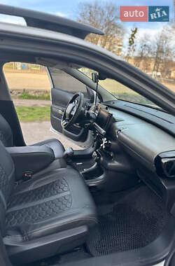 Внедорожник / Кроссовер Citroen C4 Cactus 2014 в 