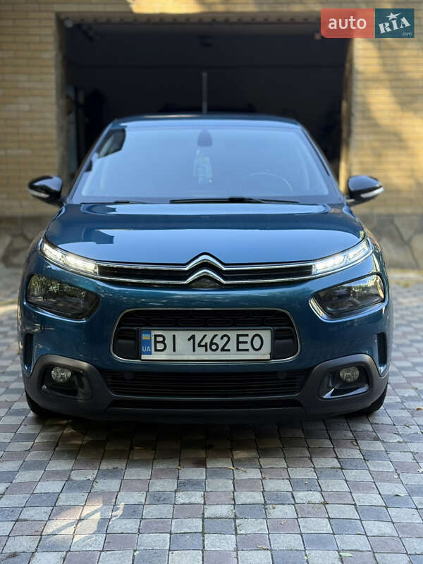 Внедорожник / Кроссовер Citroen C4 Cactus 2018 в 