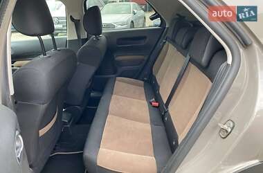 Внедорожник / Кроссовер Citroen C4 Cactus 2015 в 