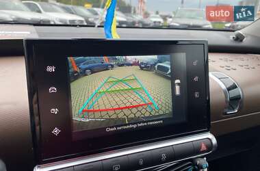 Внедорожник / Кроссовер Citroen C4 Cactus 2015 в 