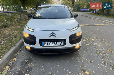 Внедорожник / Кроссовер Citroen C4 Cactus 2014 в 