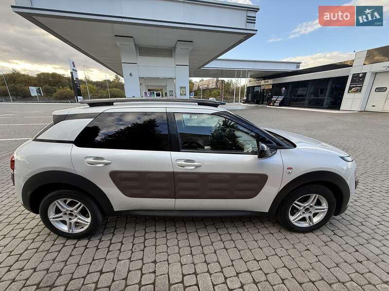 Позашляховик / Кросовер Citroen C4 Cactus 2014 в Львові