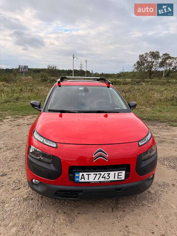 Внедорожник / Кроссовер Citroen C4 Cactus 2014 в Калуше