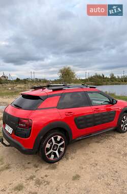 Позашляховик / Кросовер Citroen C4 Cactus 2014 в  фото 3 Позашляховик / Кросовер Citroen C4 Cactus 2014 в