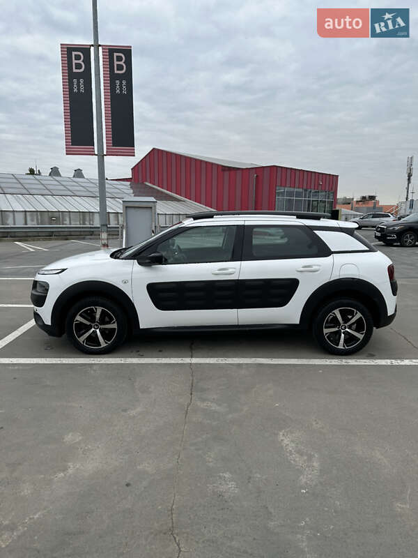 Внедорожник / Кроссовер Citroen C4 Cactus 2017 в Киеве