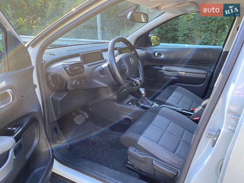 Позашляховик / Кросовер Citroen C4 Cactus 2020 в Києві