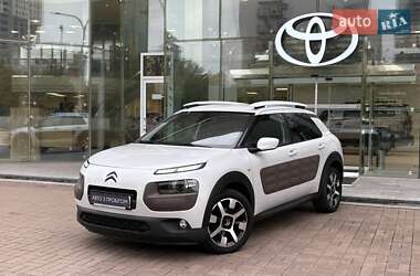 Внедорожник / Кроссовер Citroen C4 Cactus 2016 в Киеве
