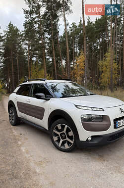 Внедорожник / Кроссовер Citroen C4 Cactus 2014 в Киеве