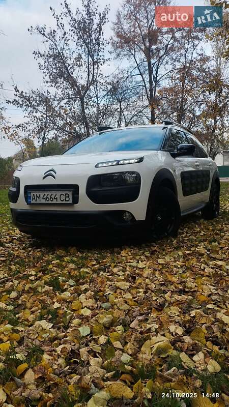 Внедорожник / Кроссовер Citroen C4 Cactus 2016 в Житомире