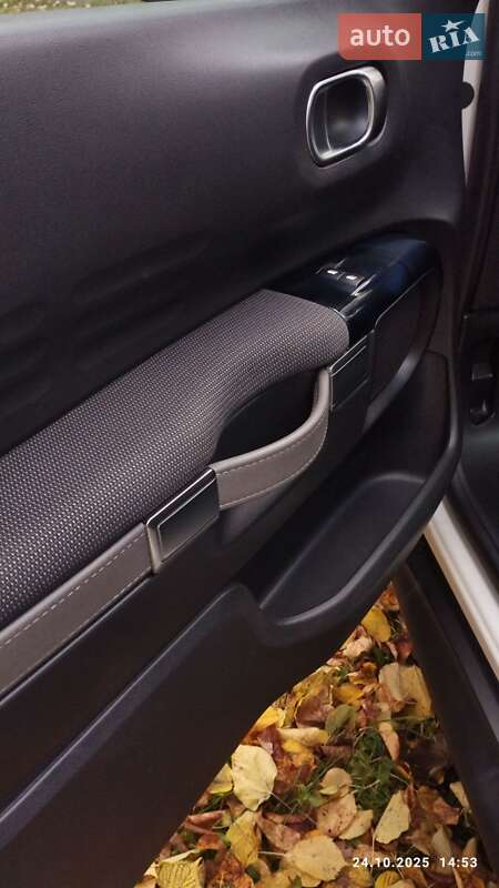 Внедорожник / Кроссовер Citroen C4 Cactus 2016 в Житомире