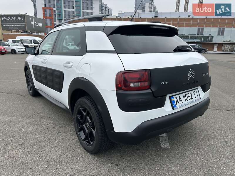 Позашляховик / Кросовер Citroen C4 Cactus 2018 в Києві фото 12 Позашляховик / Кросовер Citroen C4 Cactus 2018 в Києві