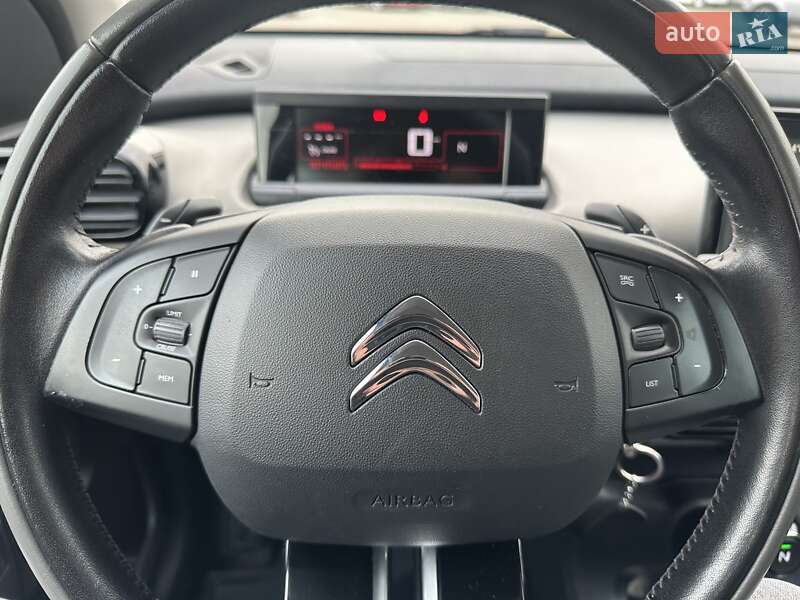 Позашляховик / Кросовер Citroen C4 Cactus 2018 в Києві фото 21 Позашляховик / Кросовер Citroen C4 Cactus 2018 в Києві