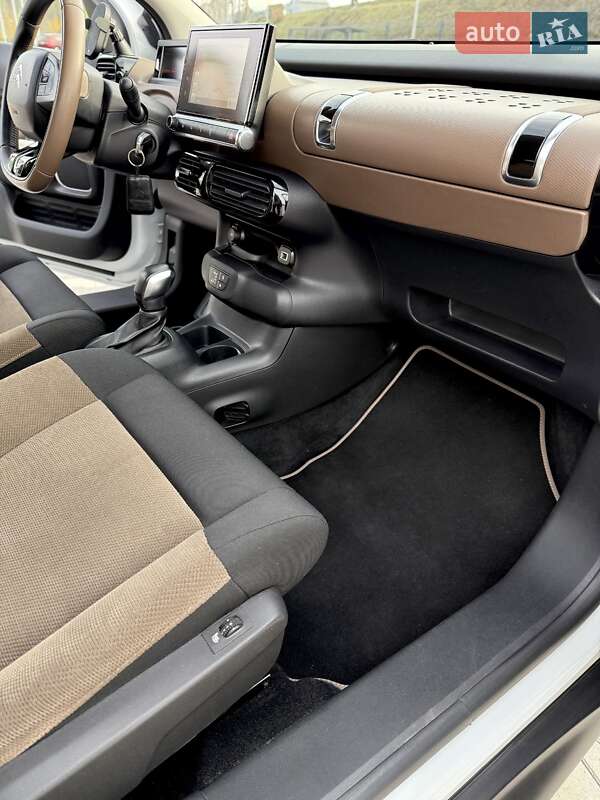 Позашляховик / Кросовер Citroen C4 Cactus 2017 в Києві фото 11 Позашляховик / Кросовер Citroen C4 Cactus 2017 в Києві
