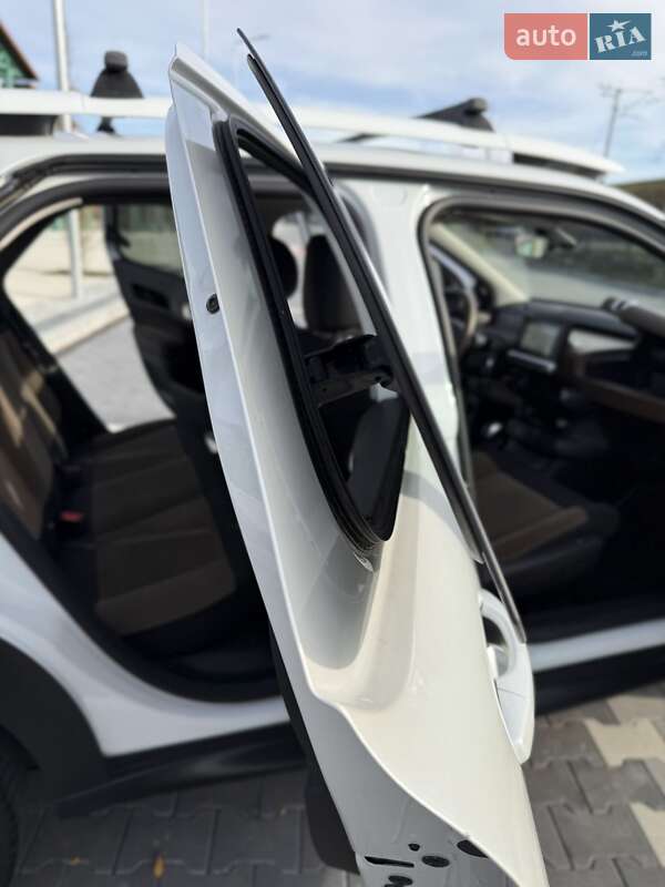 Позашляховик / Кросовер Citroen C4 Cactus 2017 в Києві фото 16 Позашляховик / Кросовер Citroen C4 Cactus 2017 в Києві