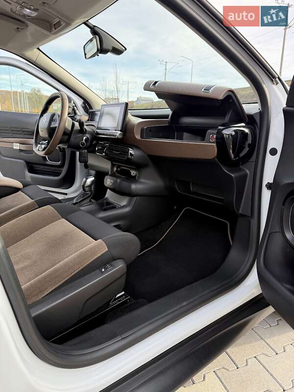 Позашляховик / Кросовер Citroen C4 Cactus 2017 в Києві фото 26 Позашляховик / Кросовер Citroen C4 Cactus 2017 в Києві