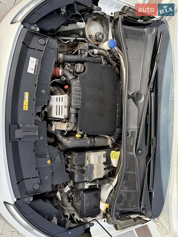 Позашляховик / Кросовер Citroen C4 Cactus 2017 в Києві фото 56 Позашляховик / Кросовер Citroen C4 Cactus 2017 в Києві