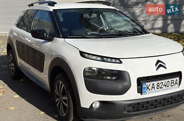Позашляховик / Кросовер Citroen C4 Cactus 2015 в Києві