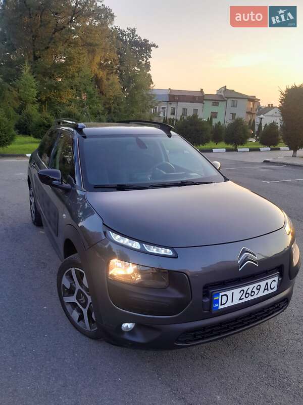 Внедорожник / Кроссовер Citroen C4 Cactus 2016 в Рогатине