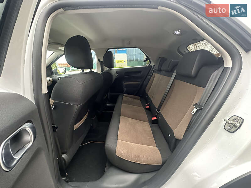 Позашляховик / Кросовер Citroen C4 Cactus 2017 в Києві