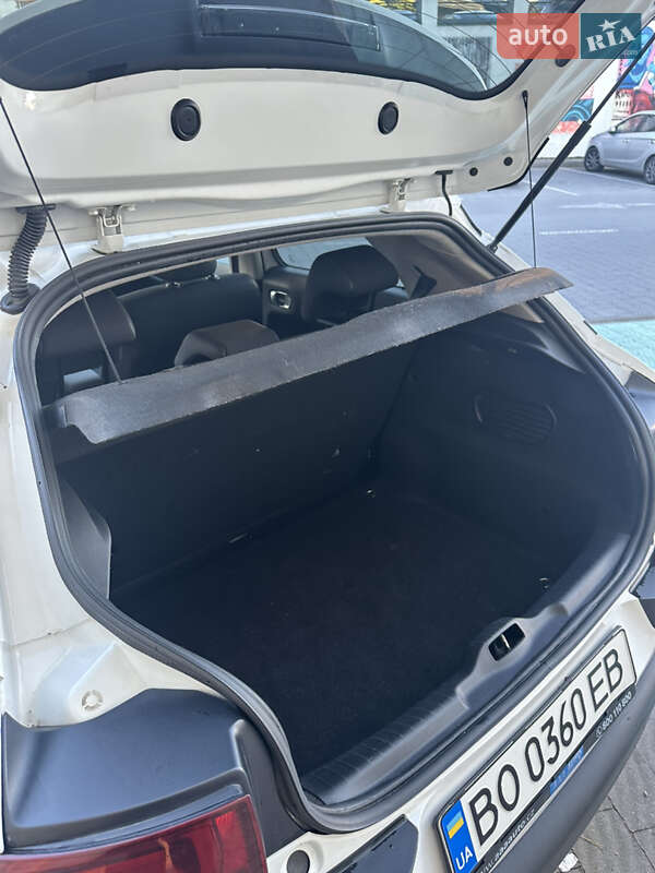 Позашляховик / Кросовер Citroen C4 Cactus 2014 в Львові фото 17 Позашляховик / Кросовер Citroen C4 Cactus 2014 в Львові