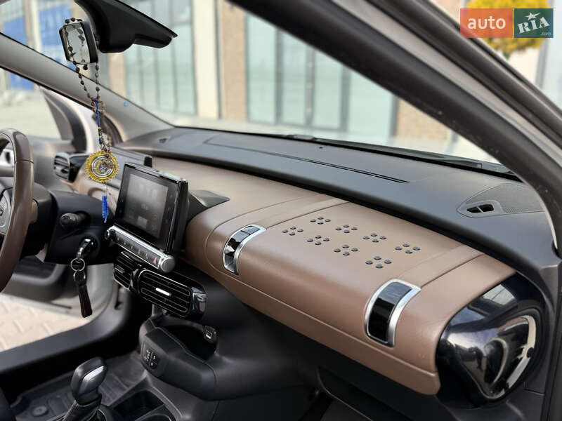 Внедорожник / Кроссовер Citroen C4 Cactus 2017 в Тернополе фото 26 Внедорожник / Кроссовер Citroen C4 Cactus 2017 в Тернополе