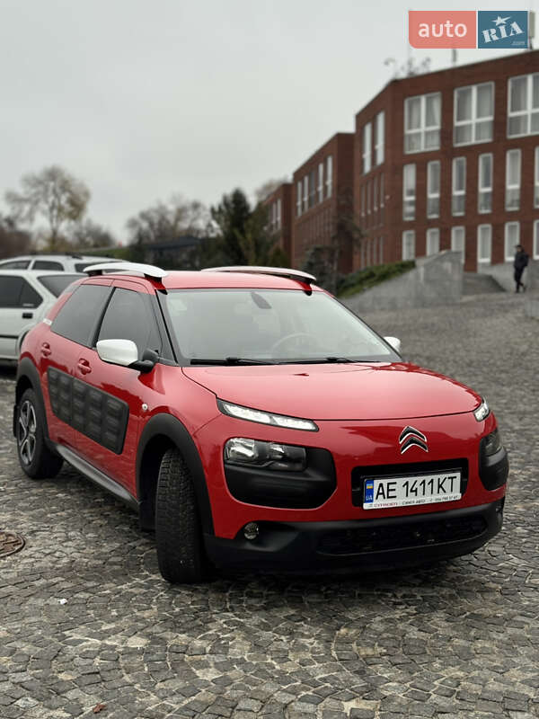 Позашляховик / Кросовер Citroen C4 Cactus 2016 в Дніпрі фото 3 Позашляховик / Кросовер Citroen C4 Cactus 2016 в Дніпрі