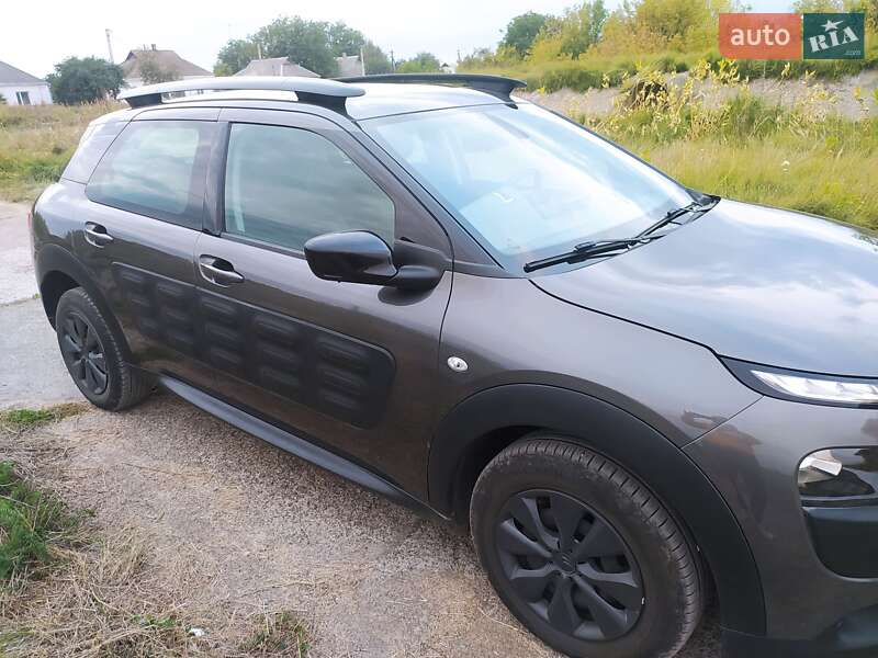 Внедорожник / Кроссовер Citroen C4 Cactus 2018 в Александровке