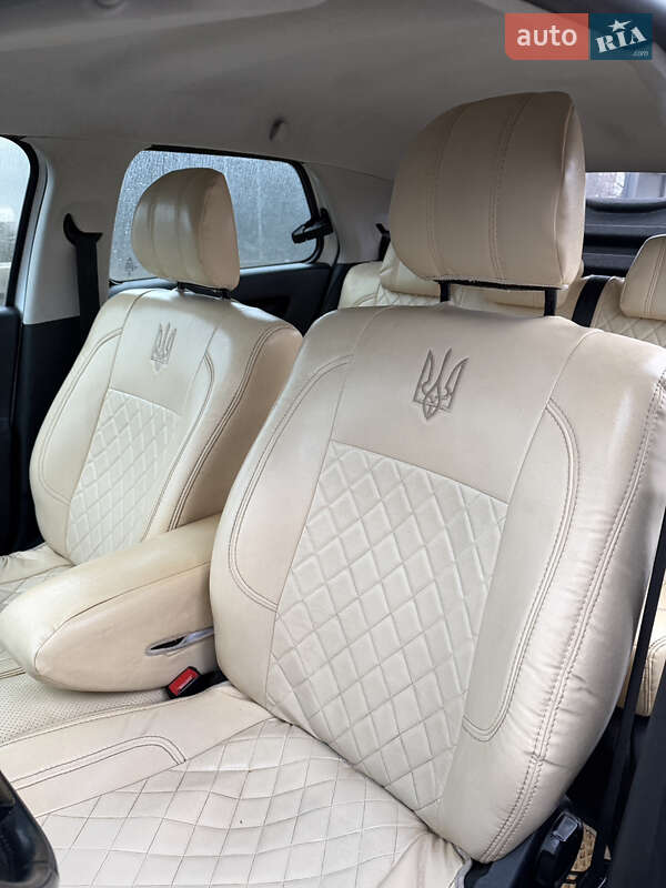 Внедорожник / Кроссовер Citroen C4 Cactus 2015 в Львове