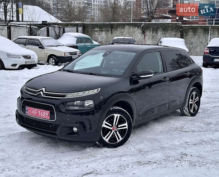 Позашляховик / Кросовер Citroen C4 Cactus 2018 в Умані