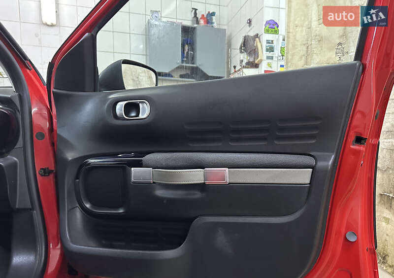 Внедорожник / Кроссовер Citroen C4 Cactus 2015 в Умани