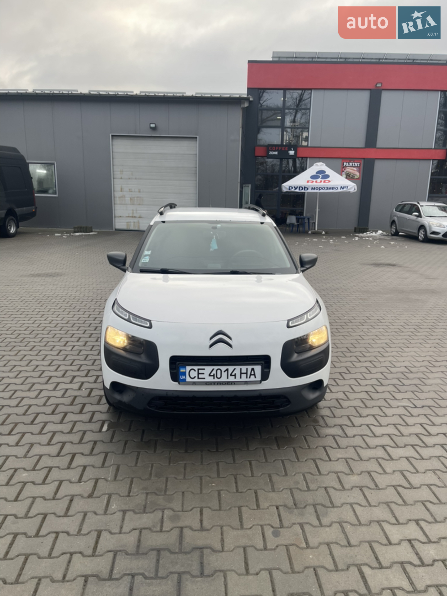 2017 Citroen C4 Cactus - мініатюра 10