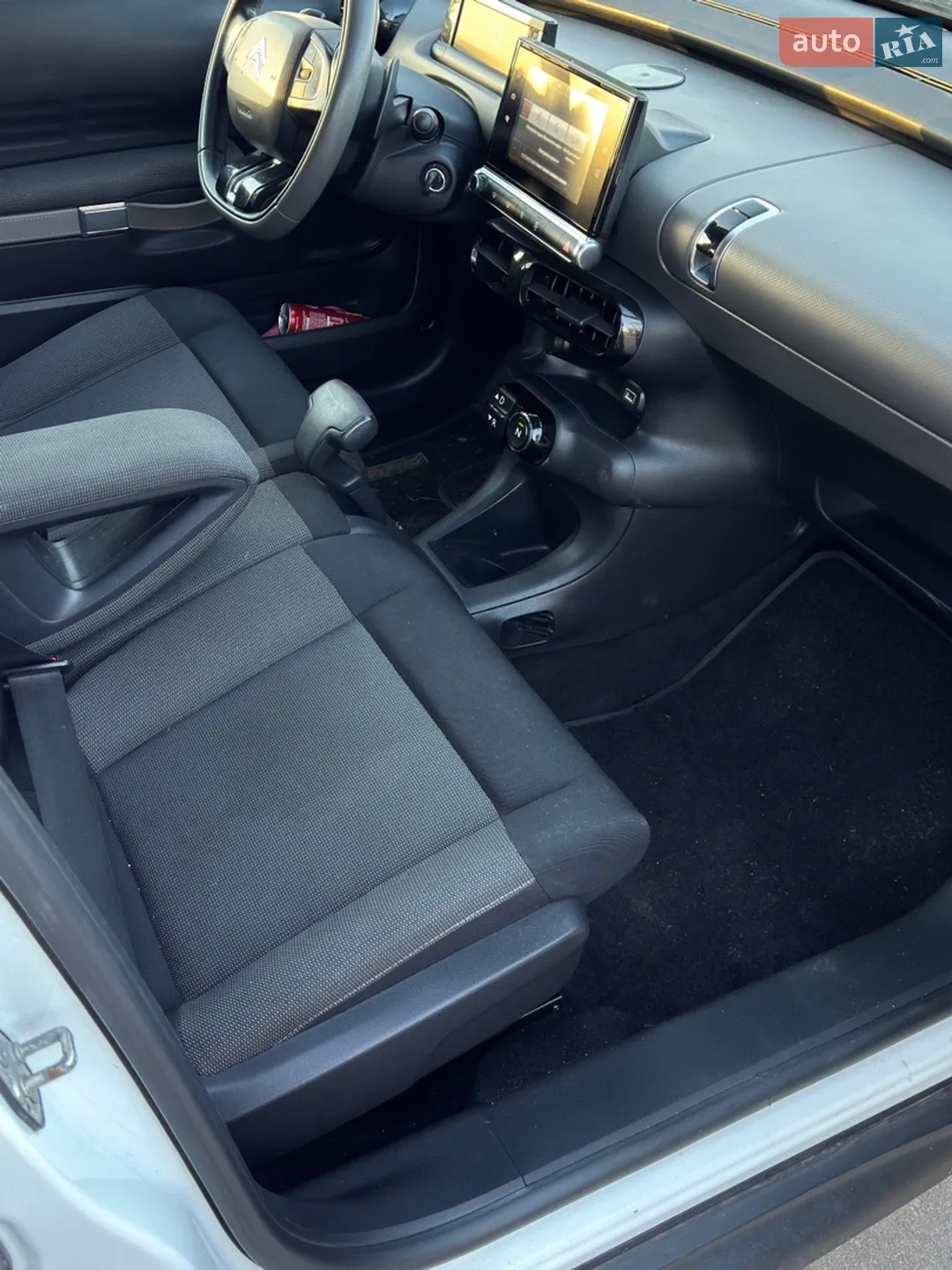 2017 Citroen C4 Cactus - мініатюра 8