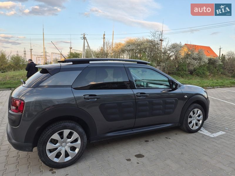 Внедорожник / Кроссовер Citroen C4 Cactus 2016 в Львове