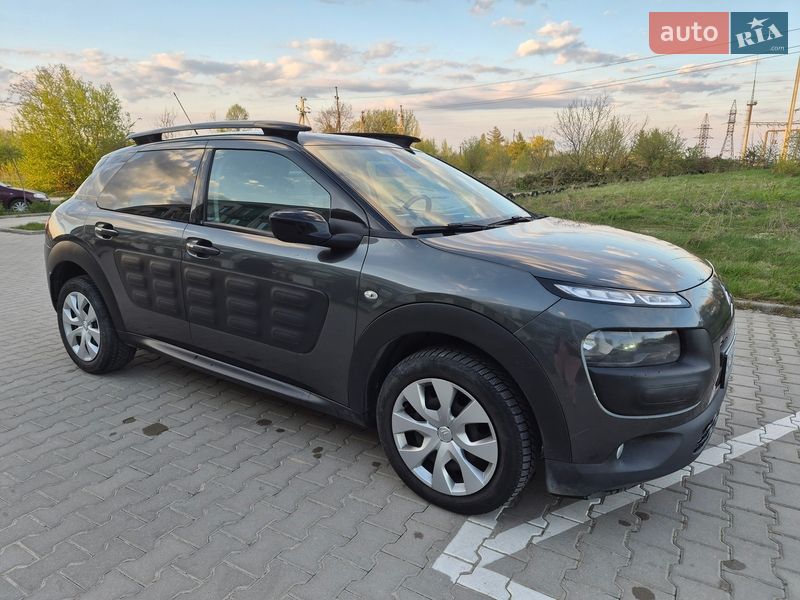 Внедорожник / Кроссовер Citroen C4 Cactus 2016 в Львове