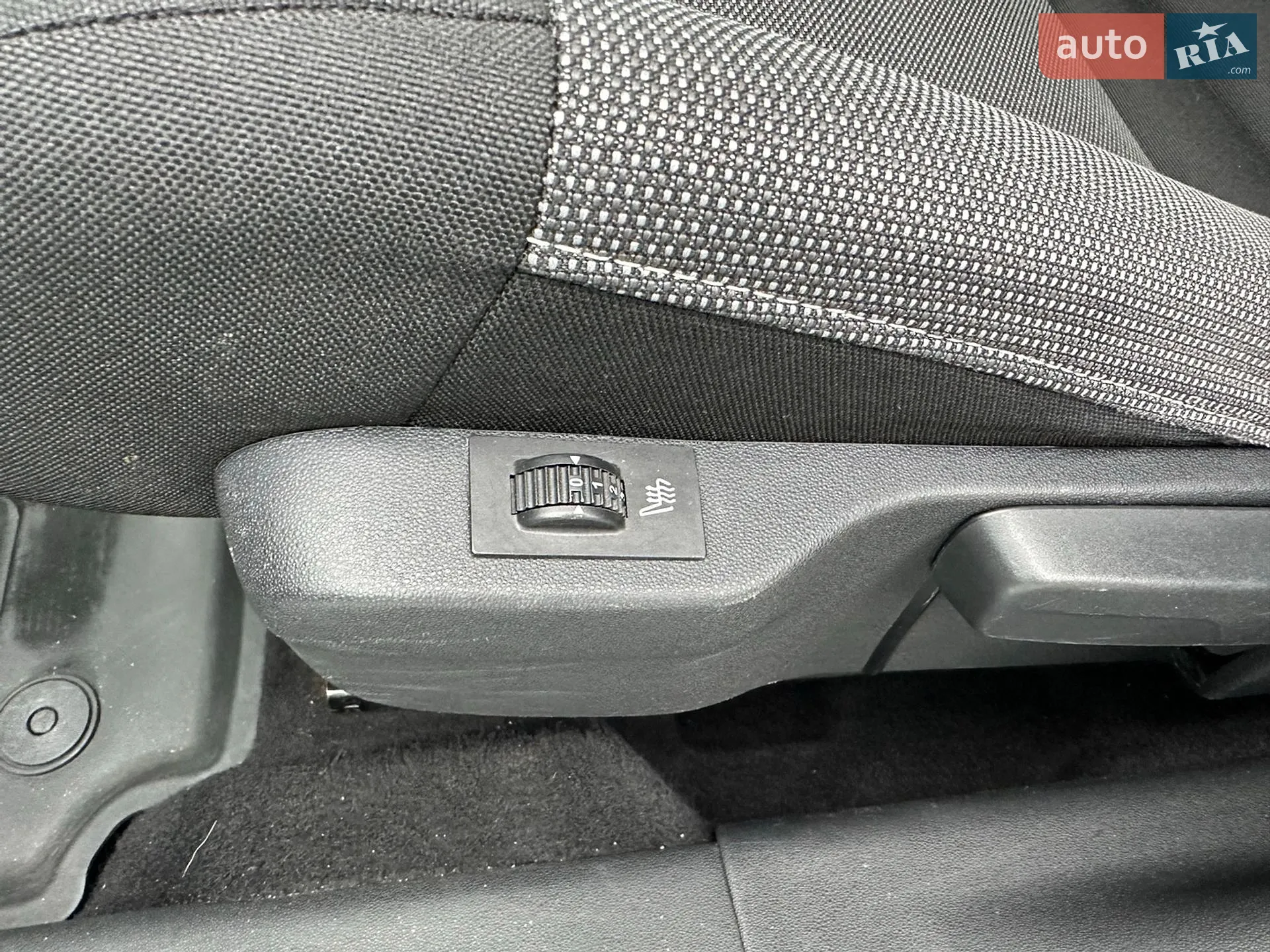 2015 Citroen C4 Cactus - мініатюра 45