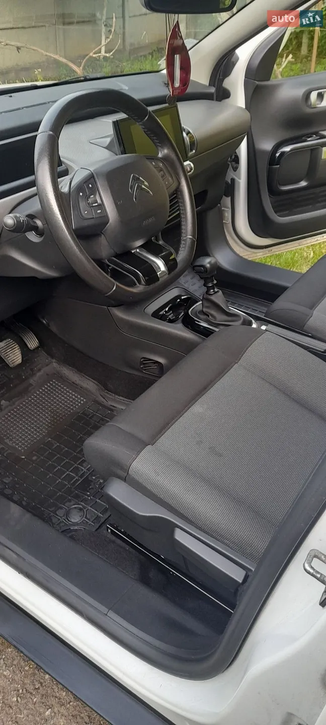 2019 Citroen C4 Cactus - мініатюра 30