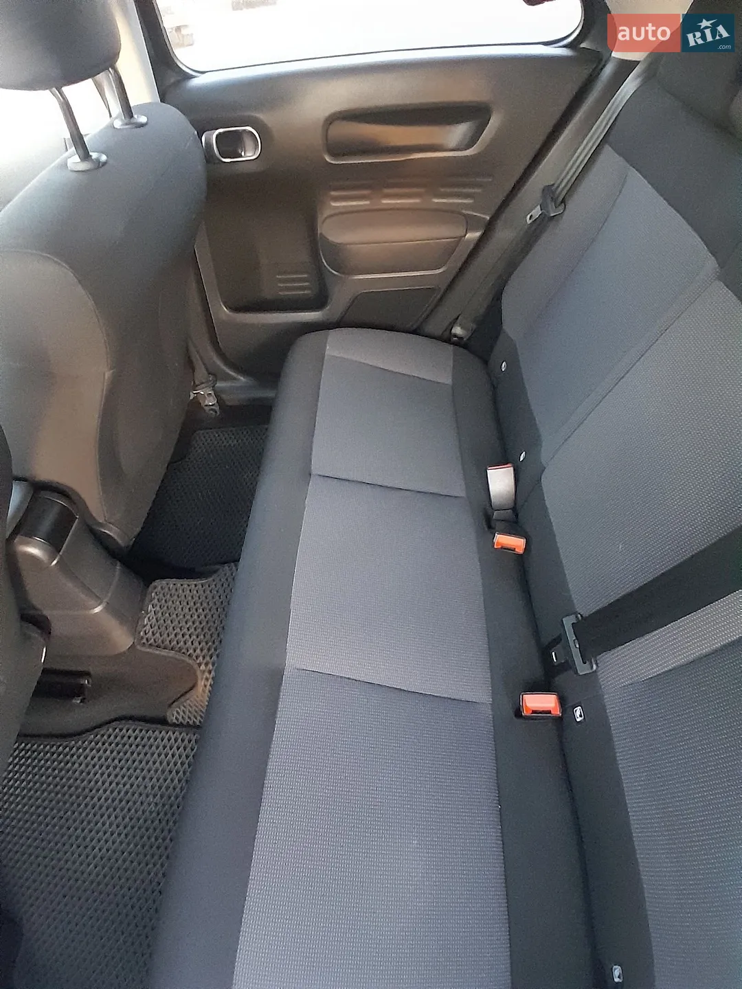 2016 Citroen C4 Cactus - мініатюра 27