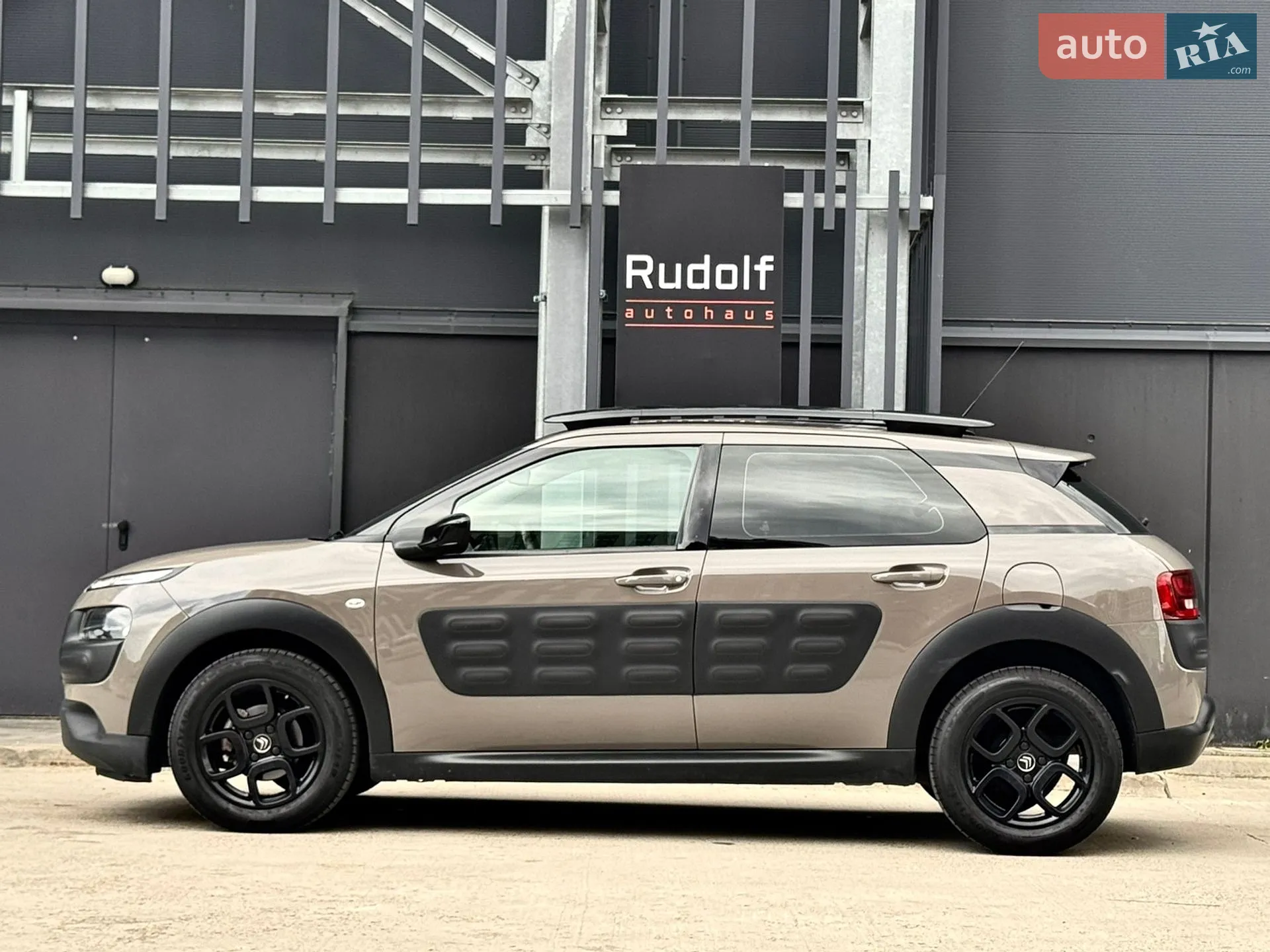 2018 Citroen C4 Cactus - мініатюра 14