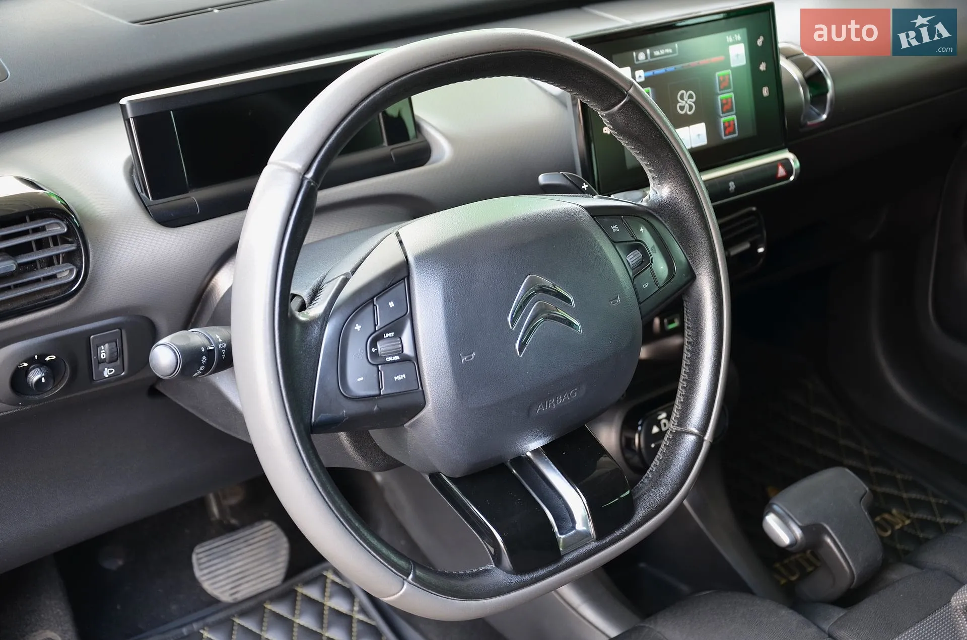 2015 Citroen C4 Cactus - мініатюра 20