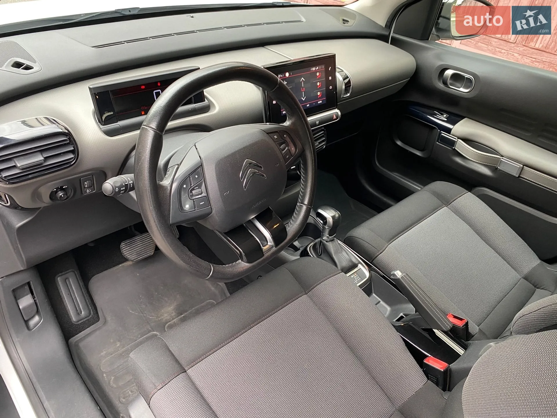 2019 Citroen C4 Cactus - мініатюра 19