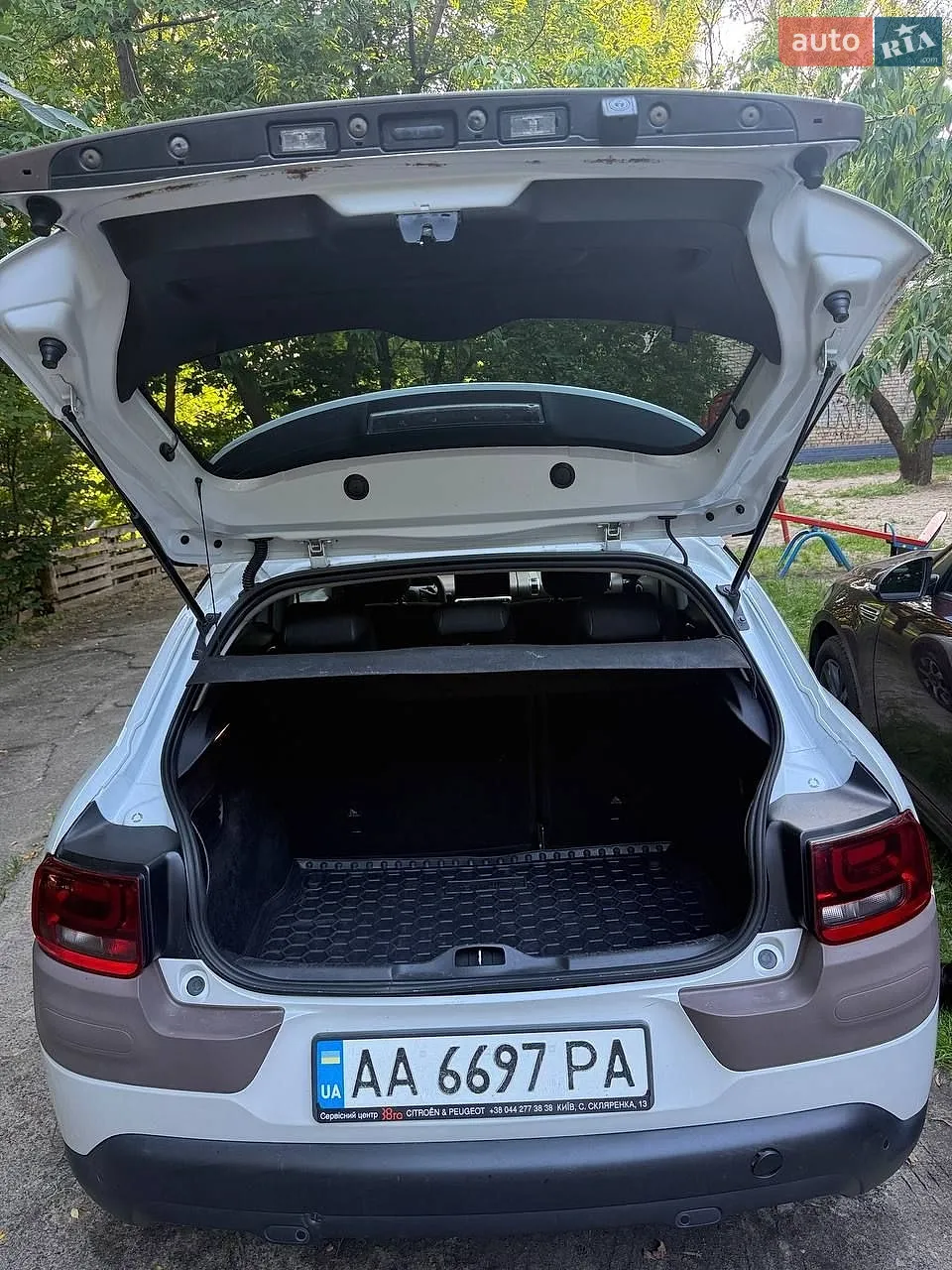 2016 Citroen C4 Cactus - мініатюра 7