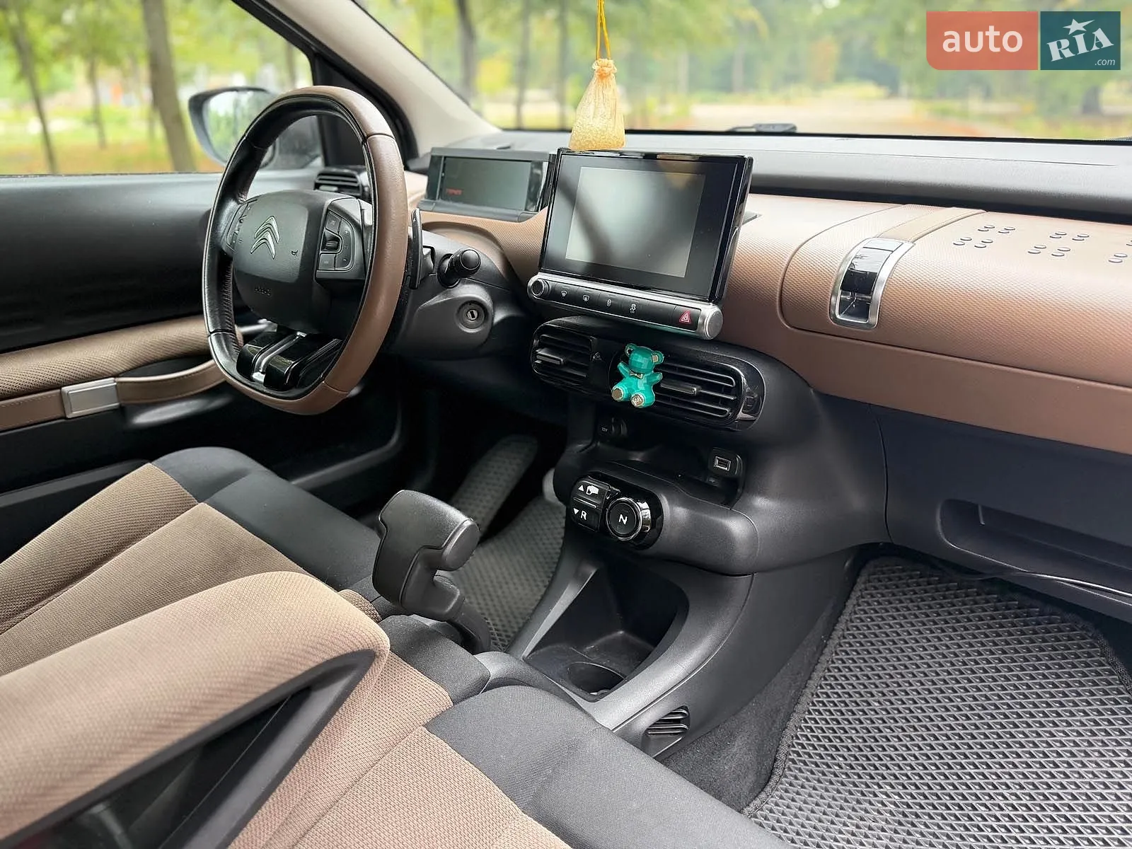 2016 Citroen C4 Cactus - мініатюра 18
