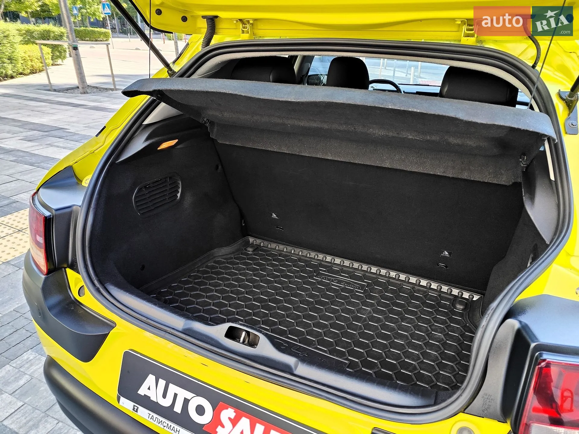 2015 Citroen C4 Cactus - мініатюра 20