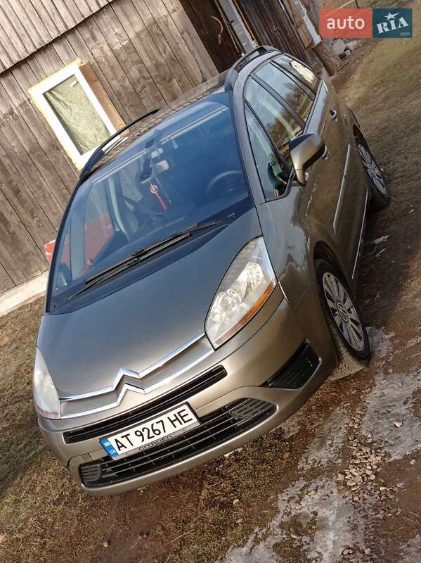 Минивэн Citroen C4 Picasso 2008 в Ивано-Франковске