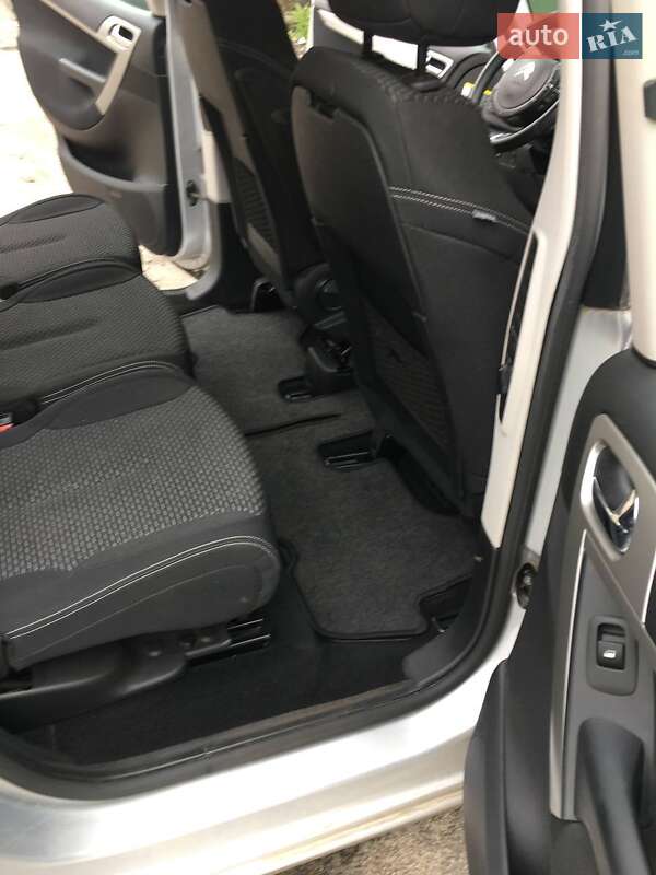 Микровэн Citroen C4 Picasso 2013 в Остроге