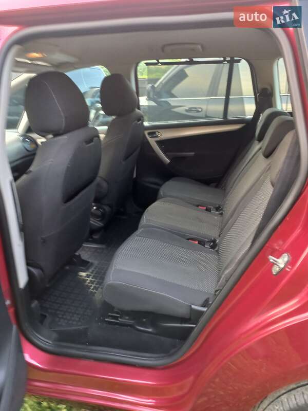 Минивэн Citroen C4 Picasso 2012 в Черновцах