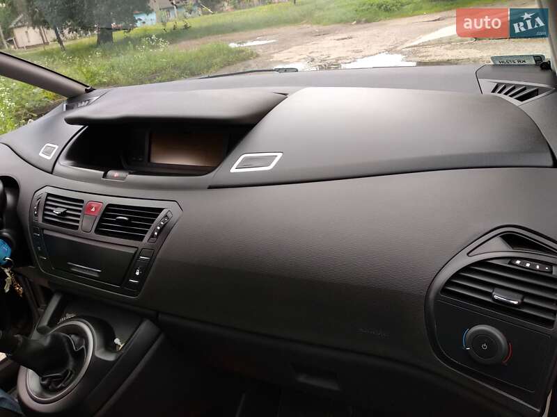Хэтчбек Citroen C4 Picasso 2008 в Калуше