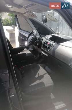 Микровэн Citroen C4 Picasso 2010 в 