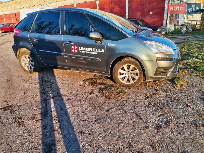 Микровэн Citroen C4 Picasso 2010 в Ровно